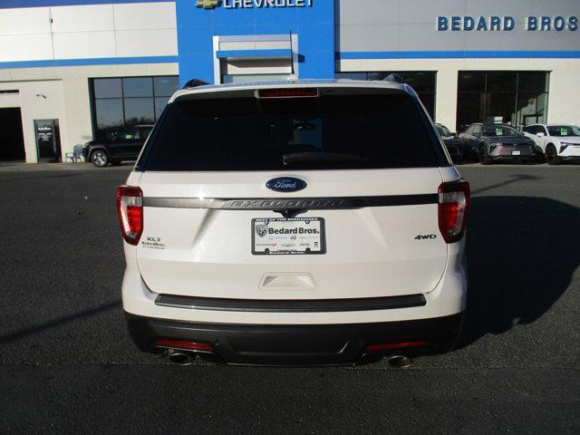 2018 ford explorer xlt