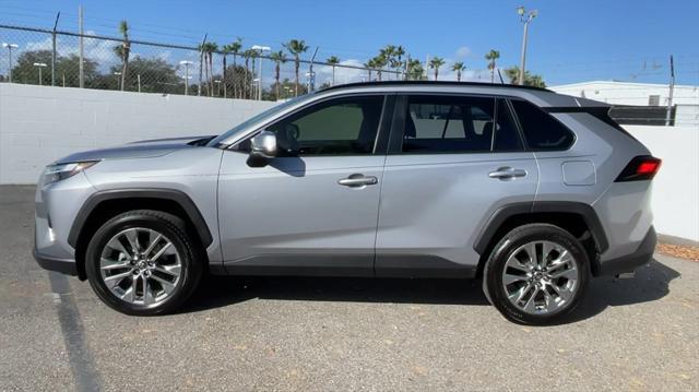 2023 toyota rav4 xle