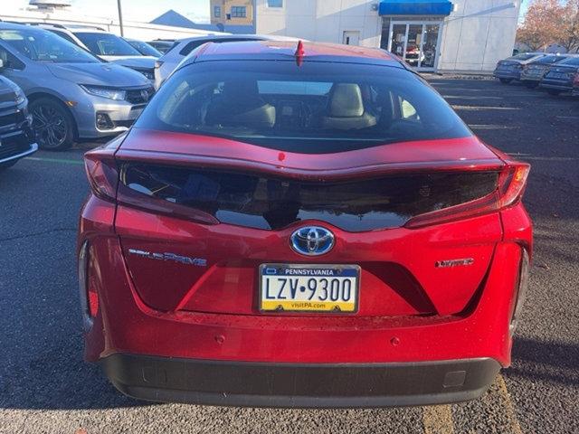2022 toyota prius prime limited