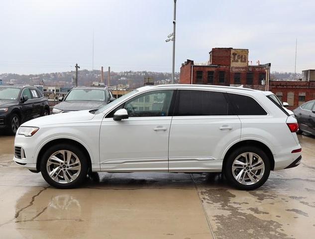 2024 audi q7 55 premium plus