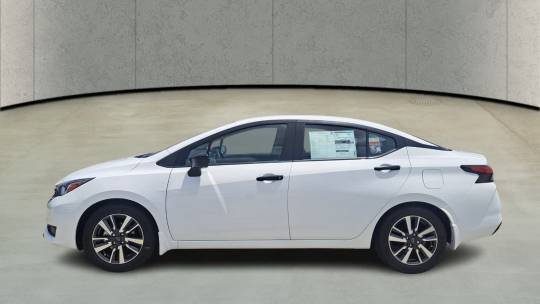 2024 Nissan Versa s