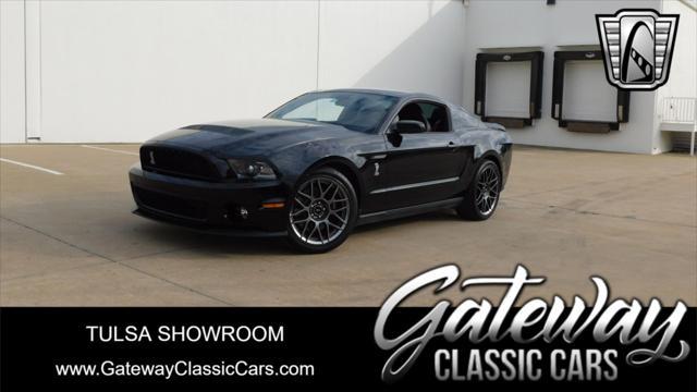 2012 ford shelby gt500 base