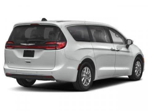 2023 chrysler pacifica limited in fond du lac, wisconsin