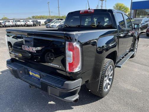 2018 gmc canyon in minneapolis, minnesota