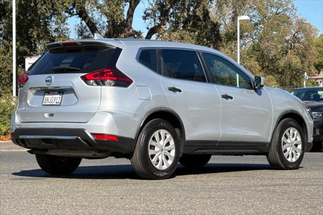 2020 nissan rogue s
