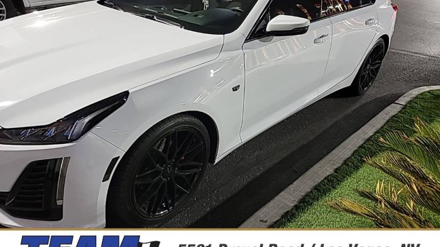 2021 cadillac ct5 luxury