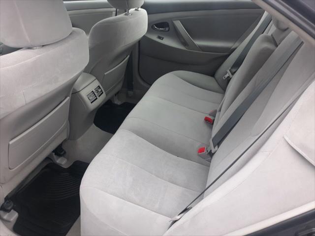 2011 toyota camry hybrid base