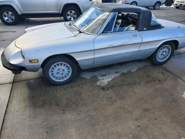 1977 alfa romeo spider convertible no reserve!