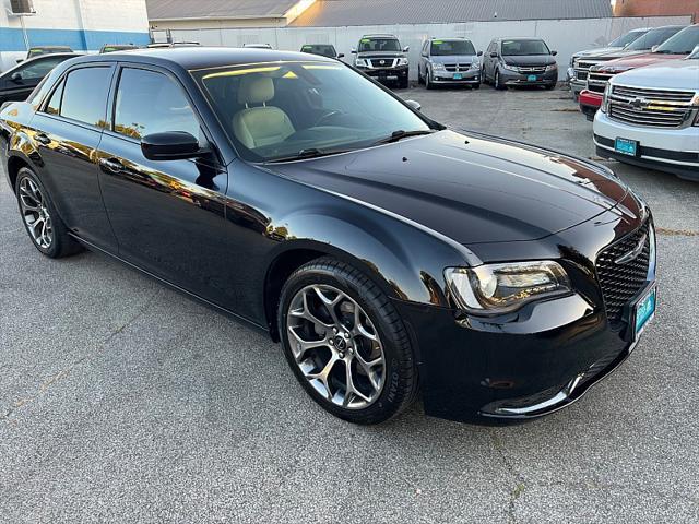 2018 chrysler 300 touring