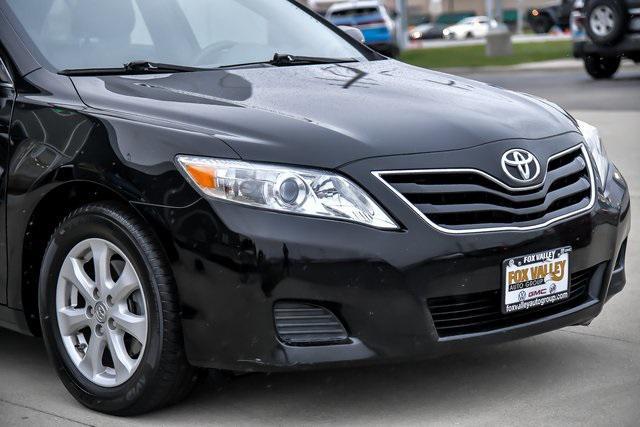 2011 toyota camry le
