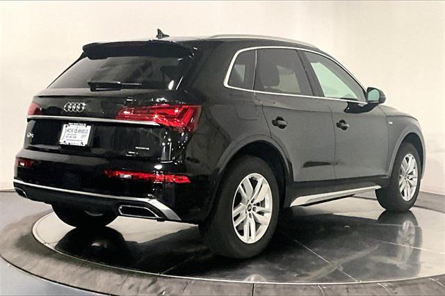2023 audi q5 45 s line premium