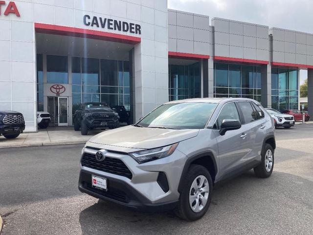 2024 toyota rav4 le