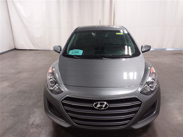 2017 hyundai elantra gt base 4dr hatchback 6a for sale in sioux falls, south dakota
