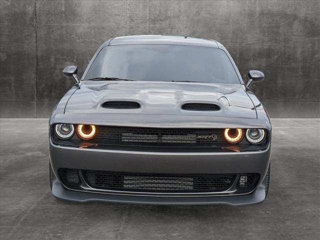 2022 dodge challenger srt hellcat