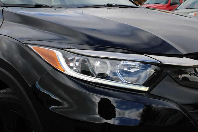 2022 honda hr-v lx