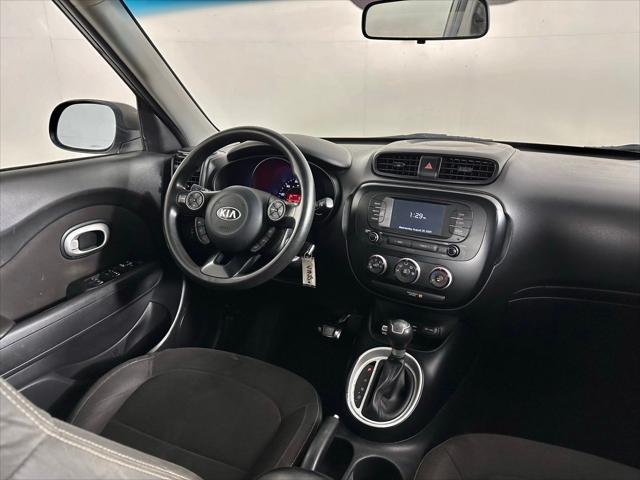 2019 kia soul base