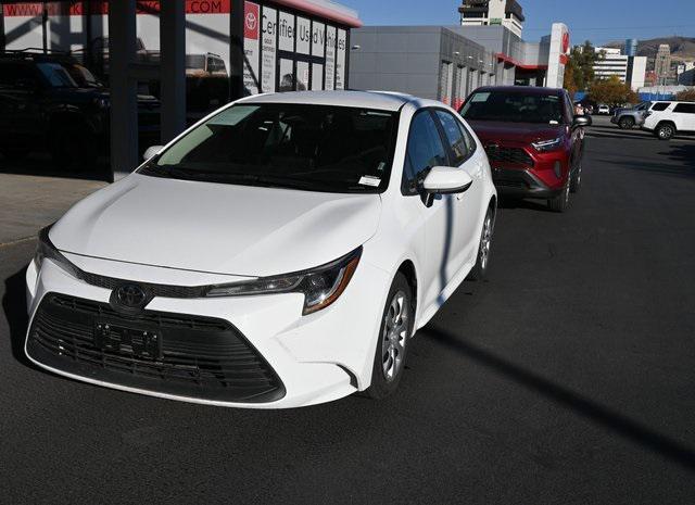 2024 toyota corolla le