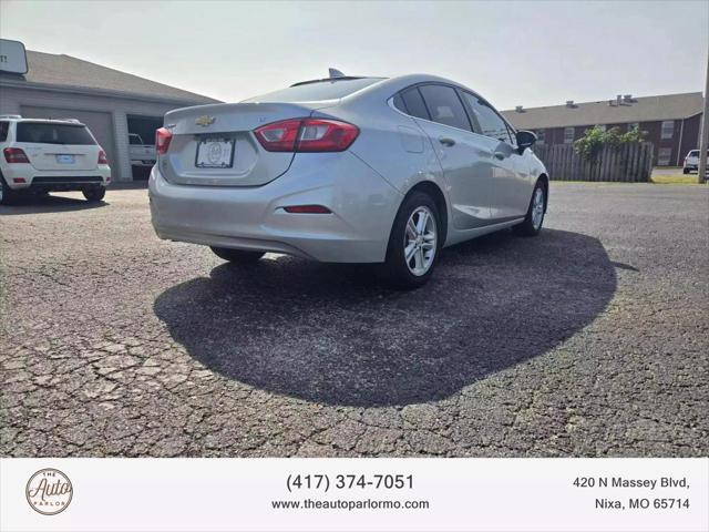 2018 chevrolet cruze lt