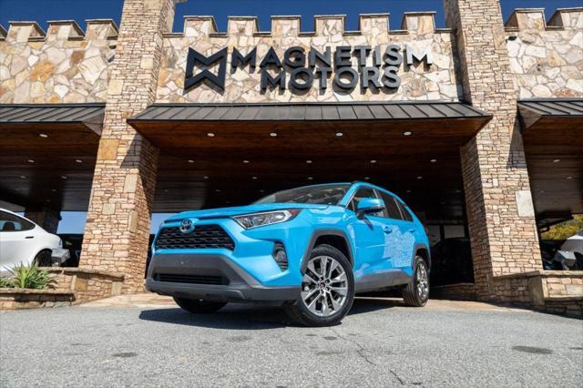 2021 toyota rav4 xle