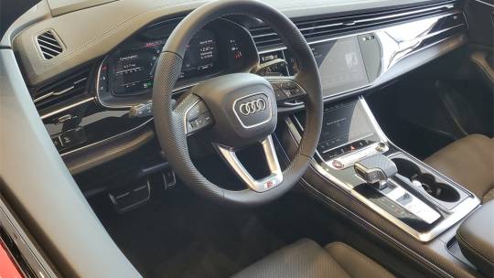 2024 Audi SQ8