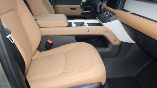 2025 Land Rover Defender