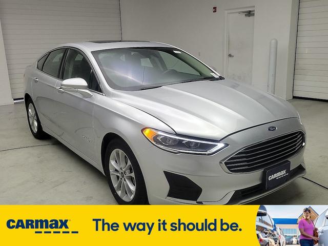 2019 ford fusion hybrid sel