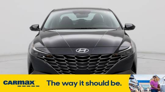 2022 Hyundai Elantra