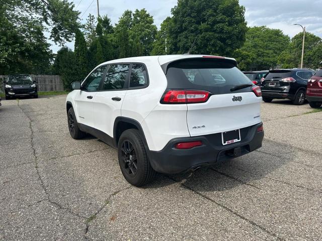 2017 jeep cherokee sport