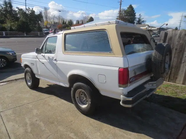 90 1990 ford bronco former deputy sheriff vehicle . no reserve