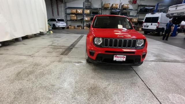 2023 jeep renegade latitude