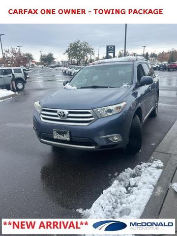 2011 toyota highlander limited