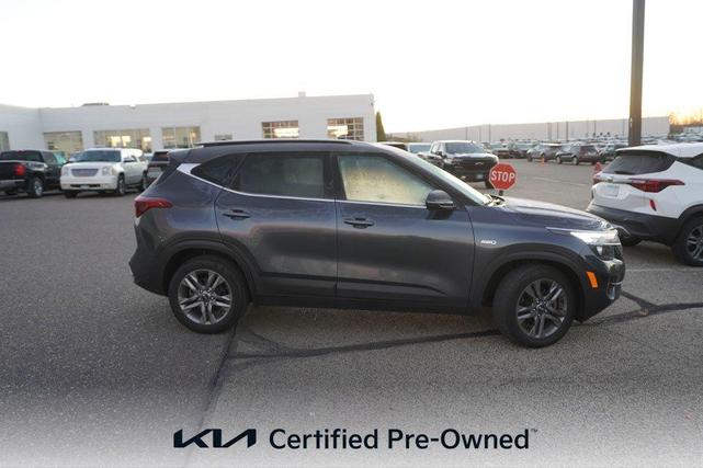 2021 kia seltos s