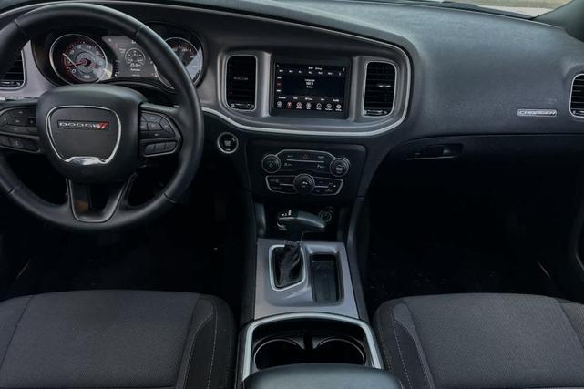 2022 dodge charger sxt