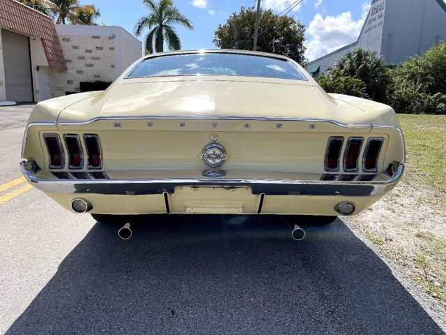 1968 ford mustang fastback