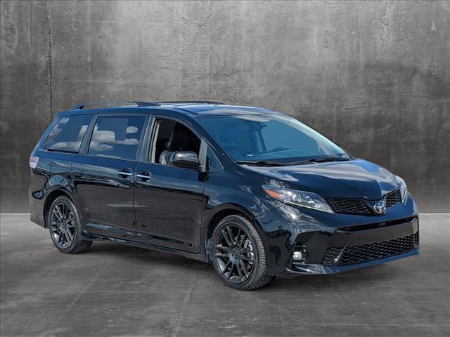 2020 toyota sienna se