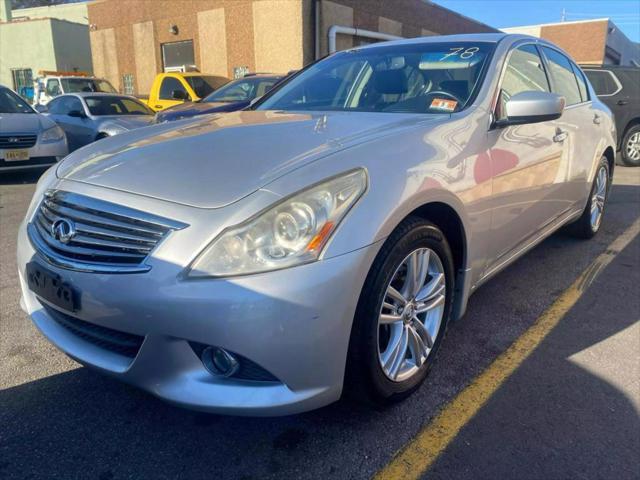 2013 infiniti g37x base