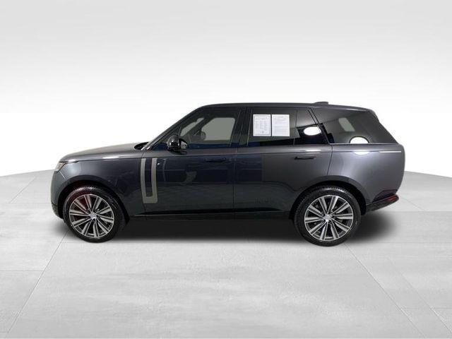 2023 land rover range rover se