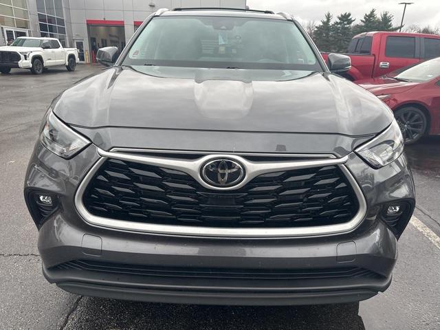 2023 toyota highlander xle