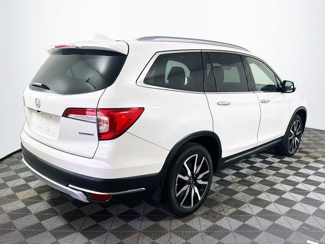 2022 honda pilot touring 8-passenger