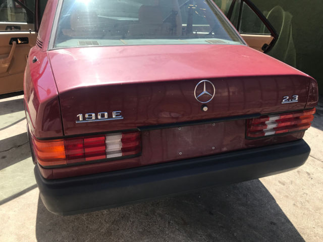 190e 2.3l 5-speed 1owner no reserve
