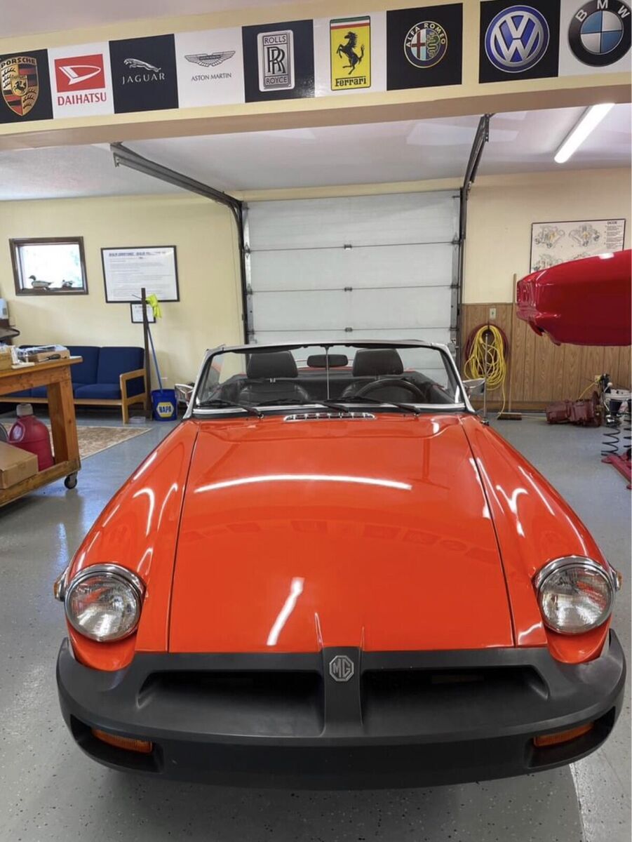 1978 mg mgb orange roadster