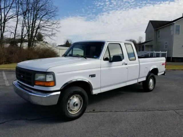 1994 ford f-150 ext cab xl 4wd - nice, clean, tennessee truck, one owner - look