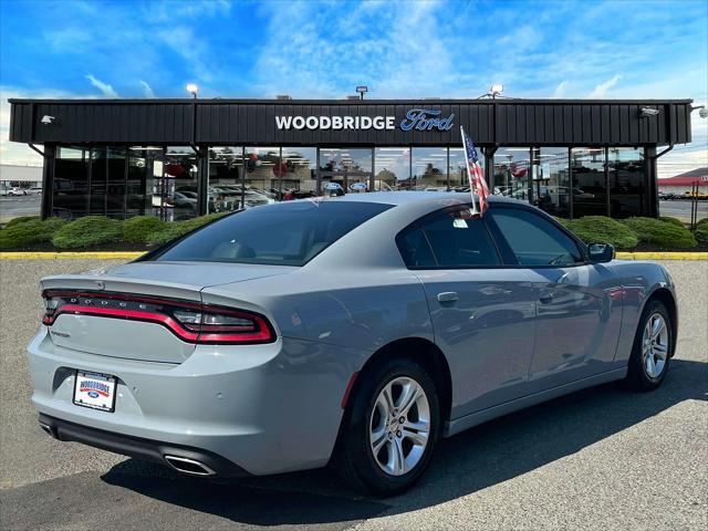 2021 dodge charger sxt
