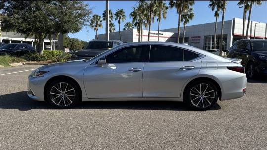2023 Lexus ES