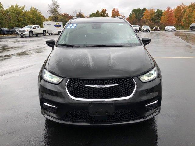 2022 chrysler pacifica touring-l