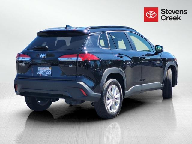 2023 toyota corolla cross le