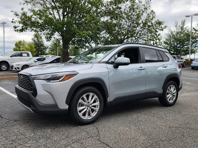 2022 toyota corolla cross le