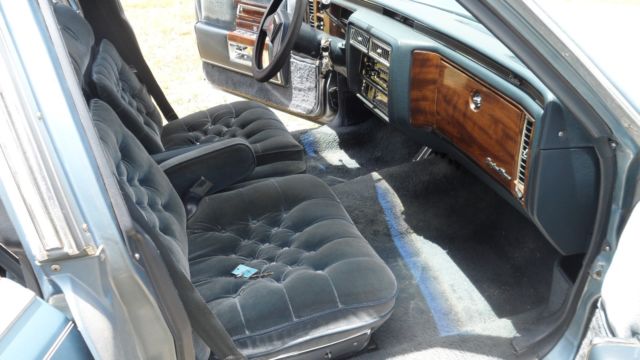 1989 cadillac fleetwood d'elegance