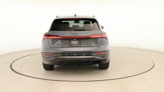 2024 Audi Q8 e-tron