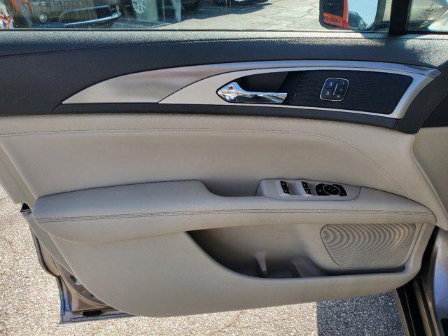 2018 lincoln mkz premiere